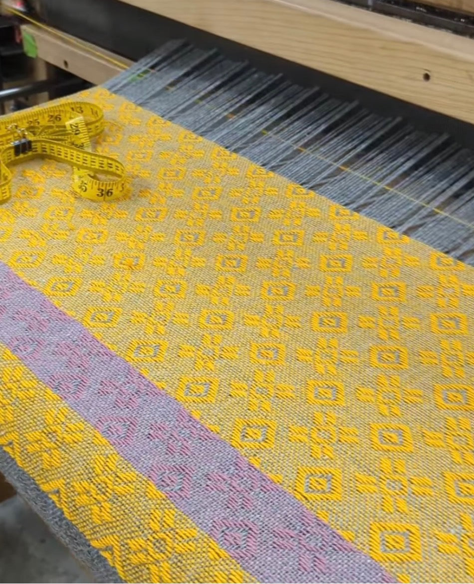 The Hudson Valley Blanket - Beacon