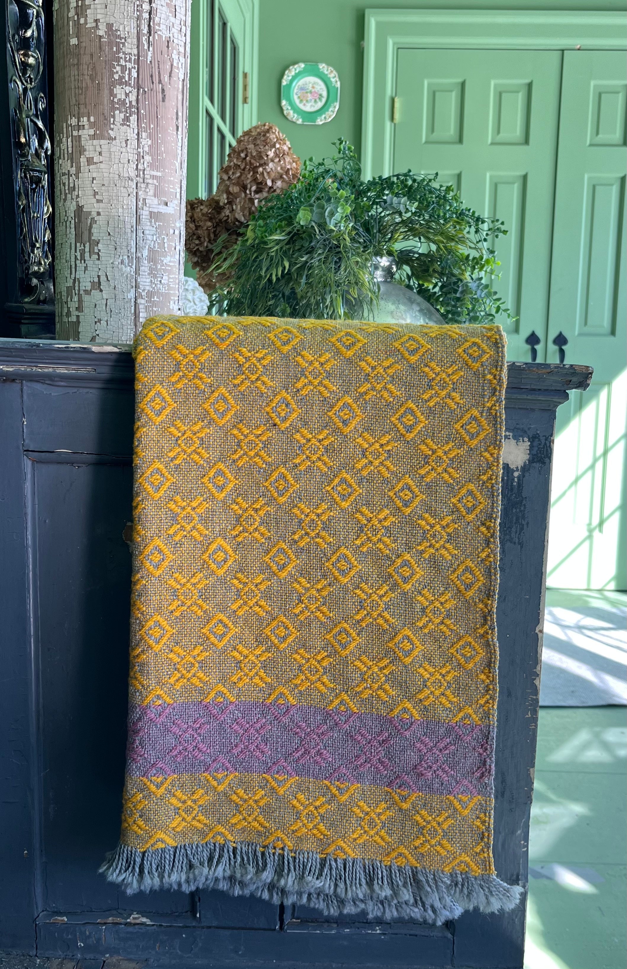 The Hudson Valley Blanket - Beacon